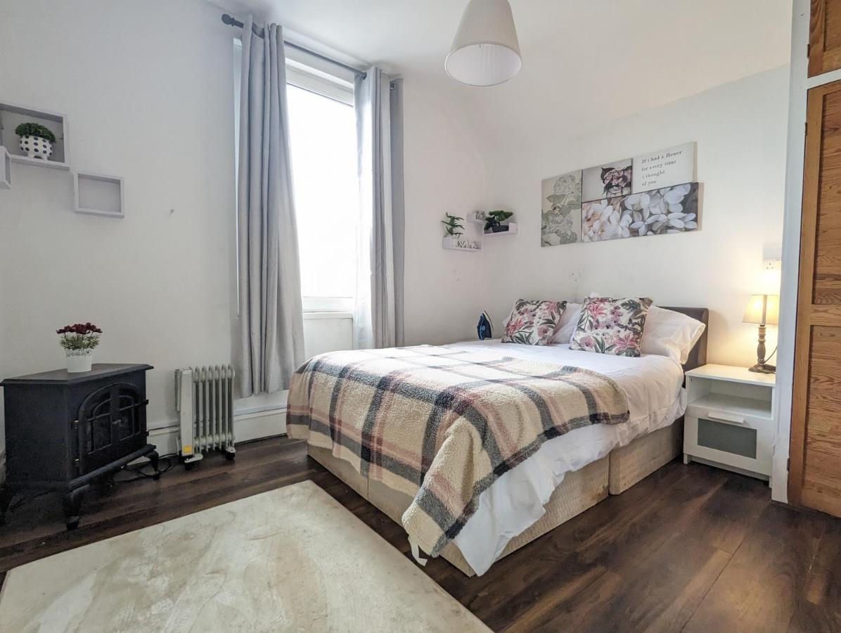 Whitchurch 1 Bedroom Apartment Cardiff Exterior foto