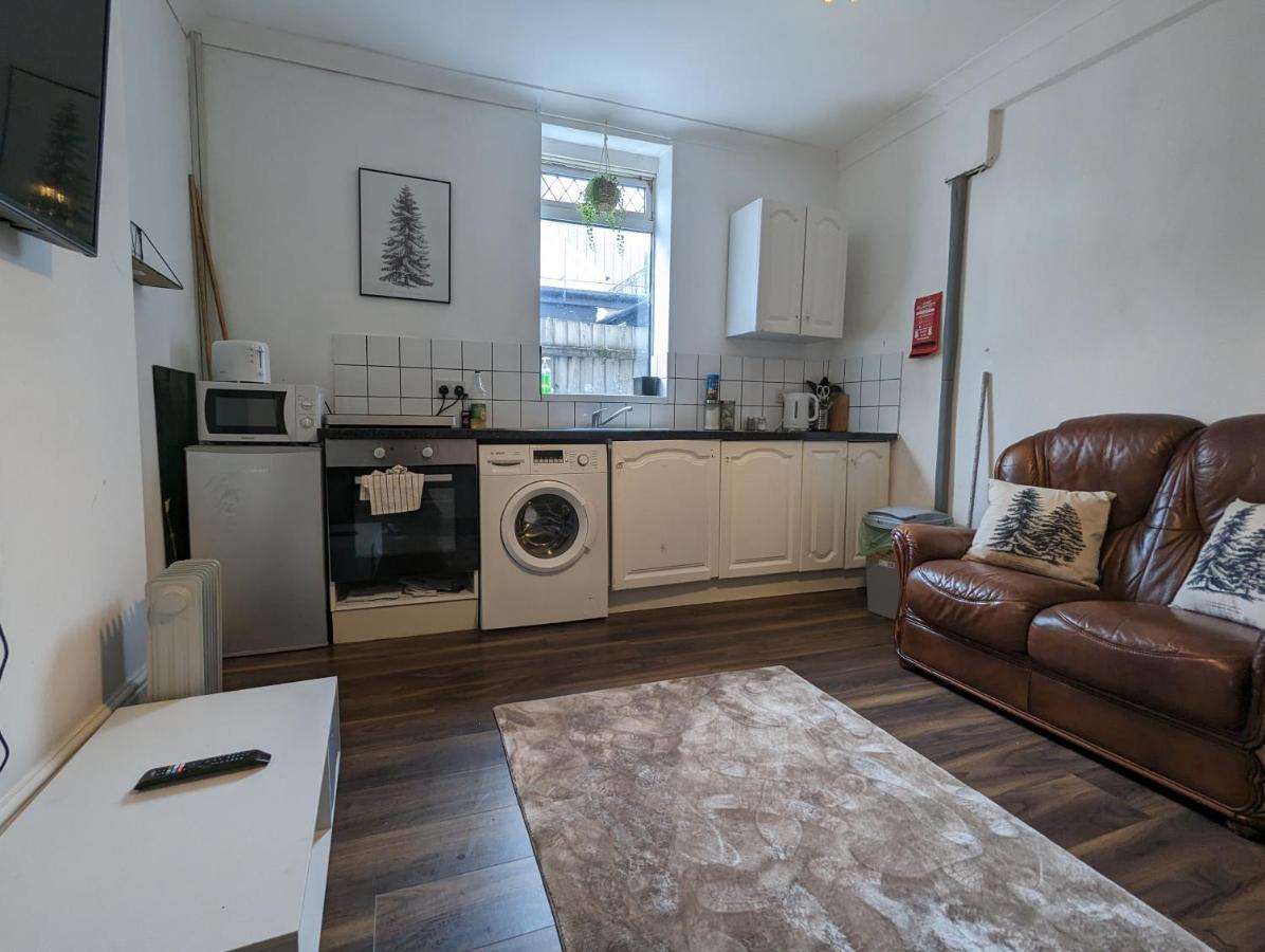 Whitchurch 1 Bedroom Apartment Cardiff Exterior foto